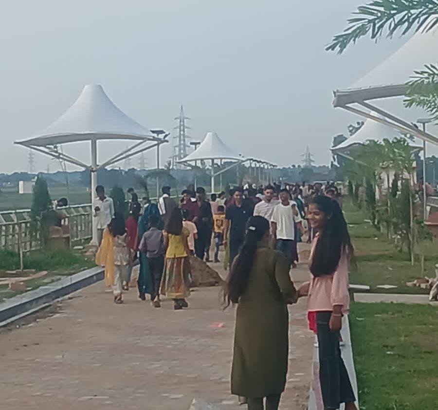 घाट के सौंदर्यीकरण का कार्य 98 फीसद पूर्ण, जल्द सीएम योगी के हाथों लोकार्पण की तैयारी