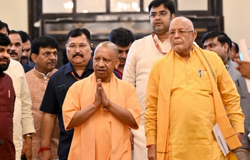 न्यास का गठन स्वामी हरिदास की परंपरा के अनुसार मंदिर के रीति-रिवाज के आधार पर किया गया है.न्यास श्रद्धालुओं के लिए विश्वस्तरीय सुविधाओं जैसे प्रसाद वितरण, वरिष्ठ नागरिक मार्ग, पेयजल की व्यवस्था करेगा.चढ़ावा, संपत्ति और प्रशासन सबकुछ संभालेगा बांके बिहारी मंदिर न्यास.