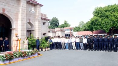 भारत के संविधान ने सम और विषम परिस्थितियों में पूरे देश को एकता के सूत्र में बांध कर सामाजिक न्याय को मजबूत किया- सीएम योगी