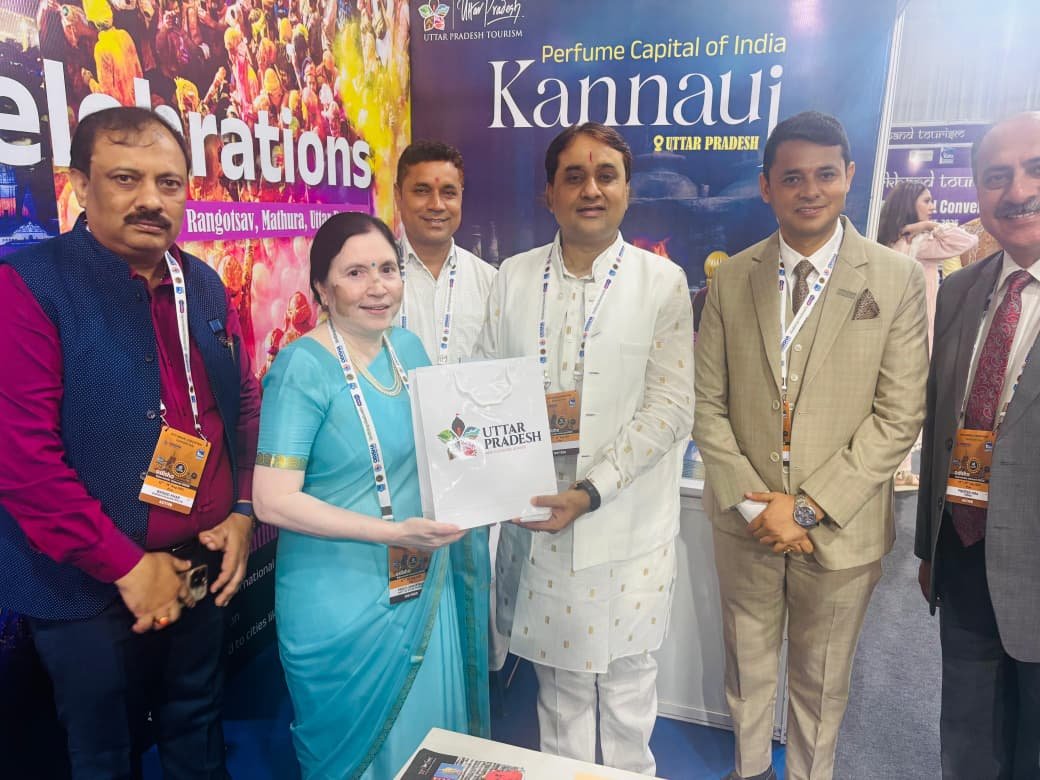उत्तर प्रदेश पर्यटन, कन्नौज इत्र, योगी आदित्यनाथ पर्यटन, आध्यात्मिक पर्यटन यूपी, दीपोत्सव अयोध्या, यूपी इको टूरिज्म.Uttar Pradesh Tourism, Kannauj Perfume Tourism, Yogi Adityanath Tourism Initiatives, Spiritual Tourism UP, Ayodhya Deepotsav, UP Eco Tourism,Uttar Pradesh tourism, Kannauj perfume tourism, Ayodhya Deepotsav, spiritual tourism India, eco tourism Uttar Pradesh, Yogi Adityanath tourism vision, UP cultural tourism