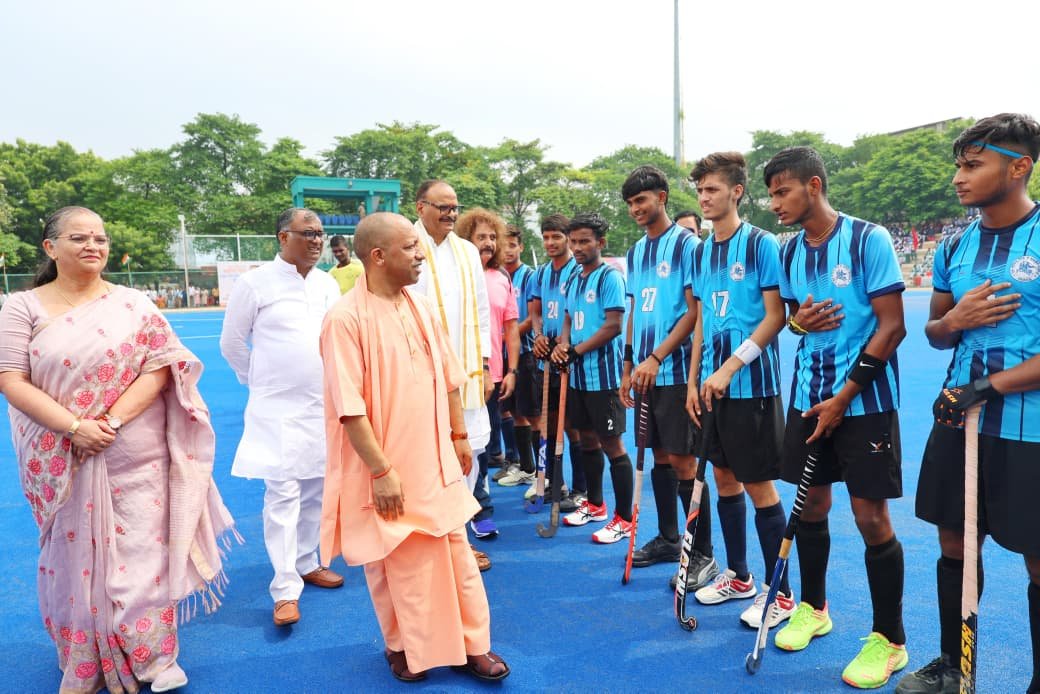 सीएम बोले- खेल जीवन का अनुशासन, समन्वय और टीमवर्क प्रज्जवलित करता है राष्ट्र के प्रति समर्पण की भावना