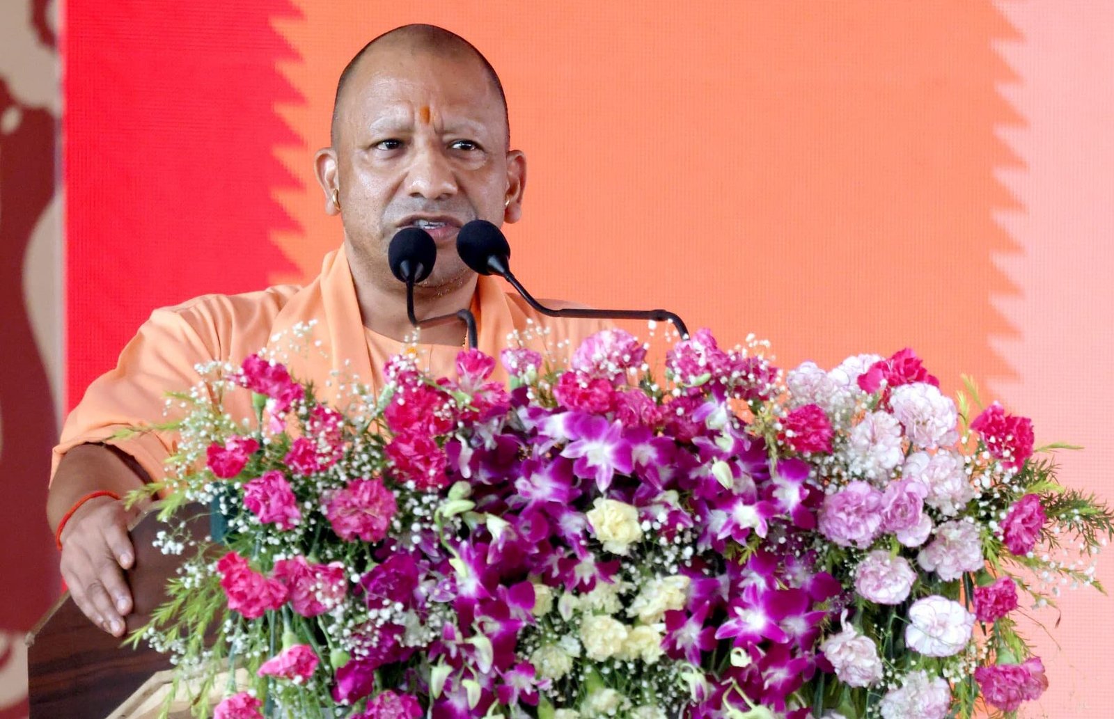 वाराणसी के लिए स्वीकृत हुईं 51 हजार करोड़ की परियोजनाएं, 16 हजार करोड़ से अधिक की परियोजनाएं प्रगति के अलग-अलग चरणों मेंः मुख्यमंत्री