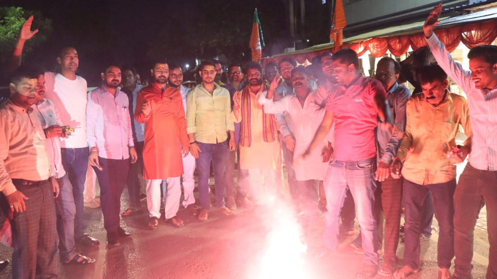 वाराणसी समाचार, पीएम मोदी जन्मदिन 2025, दीपोत्सव वाराणसी, सेवा पखवाड़ा, भाजपा वाराणसी कार्यक्रम, रक्तदान शिविर वाराणसी, फल वितरण कार्यक्रम, विशेष गंगा आरती, नारी शक्ति चौपाल, स्वच्छता अभियान वाराणसी ,Varanasi News, PM Modi Birthday 2025, Deepotsav Varanasi, Seva Pakhwada, BJP Varanasi Events, Blood Donation Camp Varanasi, Fruit Distribution Program, Special Ganga Aarti, Nari Shakti Chaupal, Cleanliness Drive Varanasi