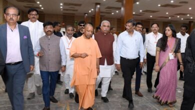 पीएम मोदी के आगमन से पूर्व मुख्यमंत्री ने आयोजन स्थल का भी किया स्थलीय निरीक्षण