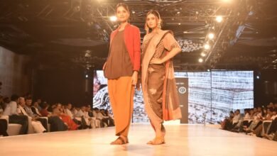 यूपीआईटीएस 2025 में दिखी खादी की दमक:योगी सरकार ने बढ़ाया आत्मनिर्भरता और वैश्विक पहचान का सफर