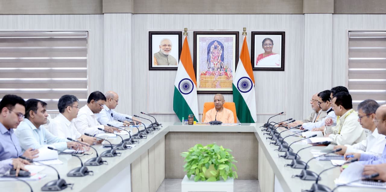 नए सोसाइटी पंजीकरण एक्ट के प्रारूप पर मुख्यमंत्री ने दिए दिशा-निर्देश, कहा, सोसाइटी के आंतरिक कामकाज में अनावश्यक हस्तक्षेप न हो