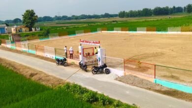 वाराणसी ग्रामीण खेल, योगी सरकार खेल पहल, खेल मैदान वाराणसी, ओपन जिम ग्रामीण क्षेत्र, मनरेगा खेल मैदान, ग्रामीण प्रतिभा विकास, ग्राम पंचायत खेल सुविधाएं, ग्रामीण खेल क्रांति, Varanasi Rural Sports, Yogi Government Sports Initiative, Sports Ground in Villages, Open Gym in Rural Areas, MGNREGA Sports Ground, Rural Talent Development, Village Panchayat Sports Facilities, Rural Sports Revolution ,