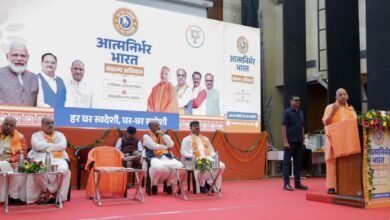 मुख्यमंत्री ने आत्मनिर्भर भारत स्वदेशी संकल्प विषयक प्रदेश स्तरीय कार्यशाला को किया संबोधित