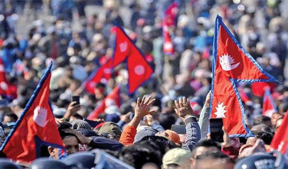 नेपाल की राजनीति में युवा क्रांति, पुरानी पार्टियाँ हाशिये पर