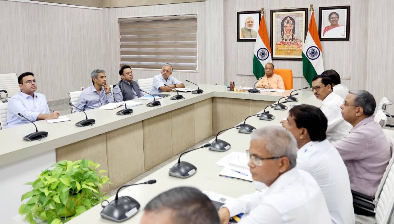 राजकीय नलकूपों के जीर्णोद्धार व आधुनिकीकरण को लेकर मुख्यमंत्री ने उच्चस्तरीय बैठक में दिए दिशा-निर्देश