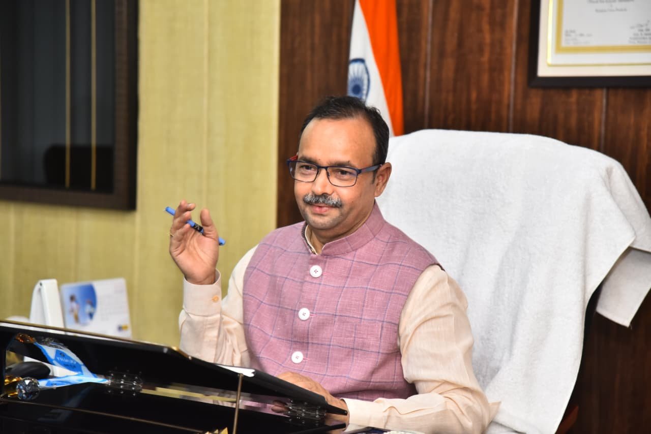 #Bareilly #YogiAdityanath #JPSRathore #UPPolice #LawAndOrder #PeaceRestored #TauqeerRaza #UPGovernment #StrongAction #NoTolerance #OppositionPolitics