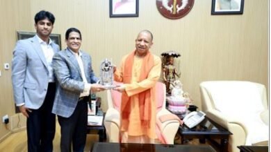 उत्तर प्रदेश को डिजिटल और आर्टिफिशियल इंटेलिजेंस के वैश्विक मानचित्र पर अग्रणी बनाने की दिशा में मुख्यमंत्री योगी आदित्यनाथ के नेतृत्व में सरकार तेज़ी से आगे बढ़ रही है। सिफी टेक्नोलॉजीज के साथ AI सिटीज़, हाइपरस्केल डेटा सेंटर्स और ग्रीन AI इंफ्रास्ट्रक्चर पर सहयोग से लखनऊ और नोएडा देश के प्रमुख AI हब बनेंगे। HCLTech के AI समाधानों ने पहले ही सुशासन में उल्लेखनीय सुधार दिखाया है।