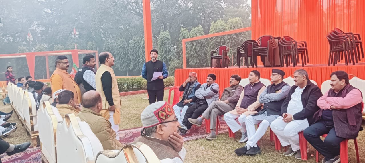 वाराणसी लोकसभा क्षेत्र के भाजपा बूथ अध्यक्षों का स्नेह मिलन कार्यक्रम 14 दिसंबर को केंटोमेंट स्थित होटल डी-पेरिस में आयोजित होगा। कार्यक्रम में 2024 लोकसभा चुनाव में उत्कृष्ट कार्य करने वाले बूथ अध्यक्षों को सम्मानित किया जाएगा। राष्ट्रीय महामंत्री सुनील बंसल और केंद्रीय मंत्री सी.आर. पाटिल मुख्य अतिथि रहेंगे।