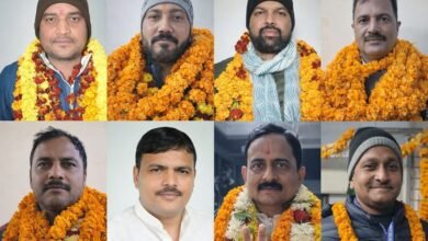 बनारस रेल इंजन कारखाना (बरेका), वाराणसी में कर्मचारी परिषद (2025–28) का चुनाव 09 जनवरी 2026 को शांतिपूर्ण एवं सुव्यवस्थित तरीके से संपन्न हुआ। कुल 08 निर्वाचन क्षेत्रों में आयोजित चुनाव में 40 उम्मीदवारों ने भाग लिया। कर्मचारियों की सक्रिय भागीदारी के बीच सभी क्षेत्रों के परिणाम घोषित किए गए। बरेका प्रशासन ने सफल निर्वाचन पर प्रसन्नता व्यक्त करते हुए सभी नवनिर्वाचित प्रतिनिधियों को बधाई दी।