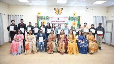 बरेका महिला कल्याण संगठन द्वारा संचालित चेतना प्रशिक्षण केंद्र में चाइल्डहुड टेस्टिंग, असेसमेंट एवं प्रबंधन विषय पर आयोजित पांच दिवसीय प्रशिक्षण कार्यक्रम का सफल समापन हुआ। प्रशिक्षण उपरांत सभी शिक्षकों को “नई सुबह” संस्था की ओर से प्रमाण पत्र प्रदान किए गए। इस अवसर पर शिक्षकों व कर्मचारियों को यूनिफॉर्म तथा बच्चों को मिष्ठान का वितरण किया गया।