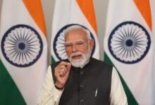 प्रधानमंत्री नरेन्द्र मोदी ने केंद्रीय बजट 2026 पर वीडियो संदेश के जरिए प्रतिक्रिया देते हुए इसे ऐतिहासिक और भविष्योन्मुखी बताया। उन्होंने कहा कि निर्मला सीतारमण द्वारा प्रस्तुत यह बजट महिला शक्ति, युवा ऊर्जा और आत्मनिर्भर भारत के संकल्प को मजबूती देता है। पीएम ने कहा कि यह बजट 2047 तक भारत को विकसित राष्ट्र और विश्व की तीसरी सबसे बड़ी अर्थव्यवस्था बनाने की ठोस नींव रखता है।