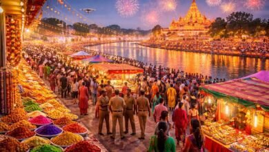 लखनऊ में योगी आदित्यनाथ के नेतृत्व में उत्तर प्रदेश में पर्व-त्योहार अब सांस्कृतिक उत्सव के साथ आर्थिक शक्ति का माध्यम बन गए हैं। बेहतर कानून-व्यवस्था, ड्रोन निगरानी और संगठित प्रबंधन से बाजारों में 30-50% तक अधिक फुटफॉल दर्ज हुआ है। अयोध्या, वाराणसी और मथुरा जैसे शहरों में पर्यटन, होटल और सेवा क्षेत्र को बड़ा लाभ मिला है, जिससे फेस्टिवल इकॉनमी को मजबूती मिली है।