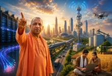 मुख्यमंत्री योगी आदित्यनाथ ने यूपी डाटा सेंटर क्लस्टर, प्रोजेक्ट गंगा और गेहूं प्रसंस्करण योजनाओं की समीक्षा करते हुए उत्तर प्रदेश को भविष्य की डिजिटल और एआई अर्थव्यवस्था का सबसे बड़ा केंद्र बनाने का रोडमैप पेश किया। सरकार लखनऊ को “AI सिटी” के रूप में विकसित करेगी, जबकि गांवों तक हाई-स्पीड इंटरनेट पहुंचाकर डिजिटल रोजगार और उद्यमिता को बढ़ावा दिया जाएगा। इस योजना से लाखों युवाओं के लिए रोजगार और नए अवसर पैदा होने की उम्मीद है।