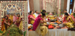 वाराणसी के महमूरगंज स्थित माहेश्वरी भवन में माहेश्वरी महिला संगठन द्वारा विष्णु सहस्त्रनाम पाठ का भव्य आयोजन किया गया। महिलाओं ने सामूहिक पाठ, भजन-कीर्तन एवं पूजा-अर्चना के माध्यम से विश्व शांति, परिवार की सुख-समृद्धि और समाज कल्याण की प्रार्थना की। आयोजन में बड़ी संख्या में श्रद्धालुओं एवं समाज के गणमान्य लोगों की सहभागिता रही।