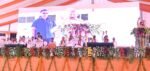 मुख्यमंत्री योगी आदित्यनाथ ने शामली के कैराना में 581 करोड़ रुपये से अधिक की 89 विकास परियोजनाओं का लोकार्पण एवं शिलान्यास किया। इस दौरान उन्होंने समाजवादी पार्टी और कांग्रेस पर कानून-व्यवस्था, पलायन और डेमोग्राफी को लेकर तीखा हमला बोला। मुख्यमंत्री ने एक्सप्रेसवे, चीनी मिलों के पुनरुद्धार, किसानों को गन्ना भुगतान, रोजगार, टेक्सटाइल पार्क, बिजली, स्वास्थ्य और सुरक्षा के क्षेत्र में सरकार की उपलब्धियां गिनाते हुए पश्चिमी उत्तर प्रदेश के तेज विकास का दावा किया।