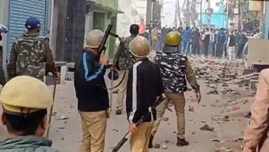 संभल की जामा मस्जिद सर्वे के दौरान 24 नवंबर 2024 को हुई हिंसा पर न्यायिक जांच आयोग की रिपोर्ट में इसे पूर्व नियोजित साजिश बताया गया है। रिपोर्ट के अनुसार भ्रामक प्रचार, उकसावे और सुनियोजित तैयारी के कारण हिंसा भड़की। इसमें पुलिस पर पथराव, गोलीबारी, आगजनी और सरकारी संपत्ति को नुकसान पहुंचाने की घटनाओं का उल्लेख है। आयोग ने कई व्यक्तियों की भूमिका का जिक्र करते हुए जिला प्रशासन और पुलिस की त्वरित कार्रवाई की सराहना की है।