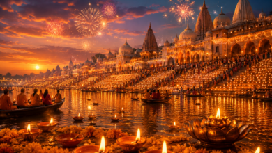 अयोध्या का 10वां दीपोत्सव 2026 इस बार और भव्य होगा। जिला प्रशासन ने दीपोत्सव, चौदहकोसी व पंचकोसी परिक्रमा तथा कार्तिक पूर्णिमा मेले की तैयारियां तेज कर दी हैं। 5 से 8 नवंबर तक धार्मिक और सांस्कृतिक कार्यक्रम आयोजित होंगे। रामकथा पार्क से राम की पैड़ी तक विशेष सजावट की जाएगी। श्रद्धालुओं के लिए परिवहन, चिकित्सा, पेयजल, सुरक्षा, पार्किंग और भीड़ प्रबंधन की व्यापक व्यवस्था की जा रही है।