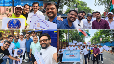 रोटरी क्लब वाराणसी इलीट, रोटरी क्लब यूनिटी बनारस, BNI वाराणसी, JCI काशी, महेश्वरी क्लब, लायंस क्लब सहित कई सामाजिक एवं सेवा संस्थाओं ने संयुक्त रूप से यात्रा में सहभागिता की। कार्यक्रम में मुख्य अतिथि नगर आयुक्त हिमांशु नागपाल तथा विशिष्ट अतिथि रोटरी पीजीडी उत्तम अग्रवाल उपस्थित रहे। यात्रा में सचिव रोहित गुप्ता, पीयूष अग्रवाल, अभिषेक केशरी, रौनक अंशुमान सिंह सहित विभिन्न संस्थाओं के पदाधिकारी और बड़ी संख्या में सदस्य शामिल हुए। यात्रा के माध्यम से शांति, एकता, सद्भाव, भाईचारे और मानवता का संदेश दिया गया।