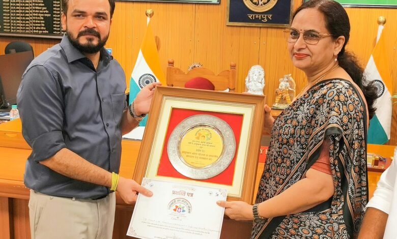 Rampur Ayushman Card, Ayushman Bharat Yojana, Ayushman Card Uttar Pradesh, Rampur News, Brajesh Pathak, Ayushman Bharat PM Jan Arogya Yojana, Rampur District News, Ayushman Card Distribution, UP Health News, Ayushman Card Achievement, Ajay Kumar Dwivedi, Free Health Treatment Scheme, Ayushman Card Latest News